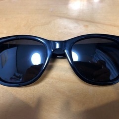 ノーブランドサングラス ソフトケース付属。の画像