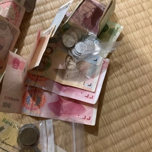 香港元??と中国元??と韓国ウォンのセット