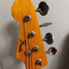 ベース(Fender)＋エフェクターセットの画像