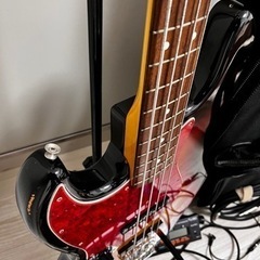 ベース(Fender)＋エフェクターセットの画像