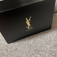 イヴサンローラン メイクポーチ