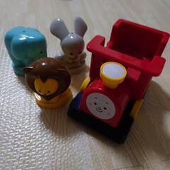 こどもチャレンジ　ぷち　1歳頃　シュッポ　うさぎ、ライオン、ぞうさん