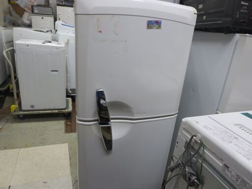 良く冷える三菱冷蔵庫130L　2006年製