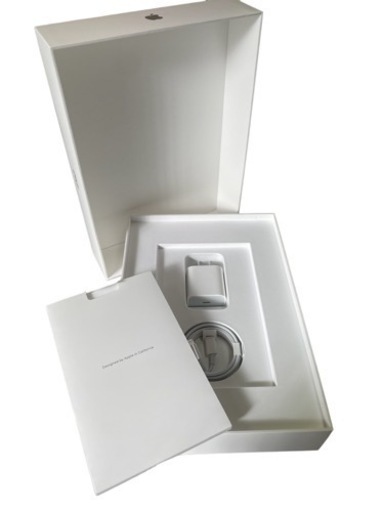【極美品】iPad 第９世代 Wi-Fiモデル 64GB シルバー