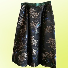 品の良いスカート