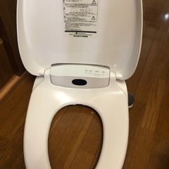 予約あります。ウォシュレット　便座　タカラ