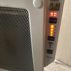 中古【難あり】遠赤外線電気パネルヒーター トヨトミ 開閉式 取扱説明書付の画像