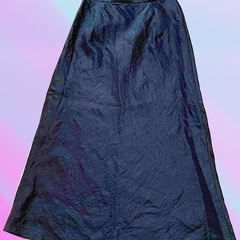 黒・薄地・スカート