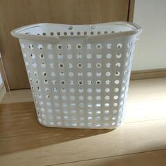 洗濯かごの画像