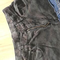 ジーンズ　子供用　2本の画像