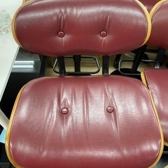 カウンターイス☆バーチェア☆ロトン☆ワインレッド☆在庫4脚。シックなチェアです。【こちらは店舗です。浜村鹿野温泉ICから3分 買取本舗 宮本リサイクル 営業時間９～１９時 定休日水曜のみ←連絡できませんm(_ _)m】の画像