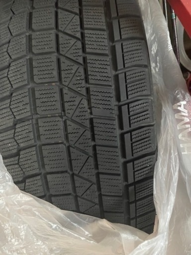215/55R17 スタッドレスタイヤ