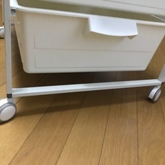 IKEA ラックの画像