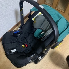 Doona 世界で唯一のチャイルドシートとベビーカーの機能一体型