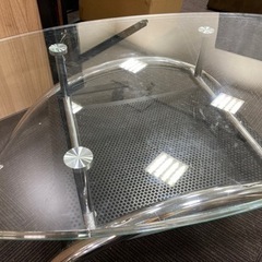 【中古品】M52 ニトリ ガラステーブル ローテーブルの画像
