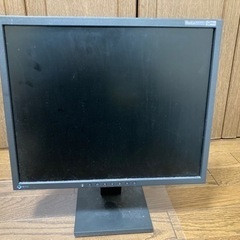 パソコン　モニター画面
