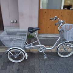 美品☆[BRIDGESTONE] WAGON(ワゴン)三輪車 18/16吋 アルミ/内装3段