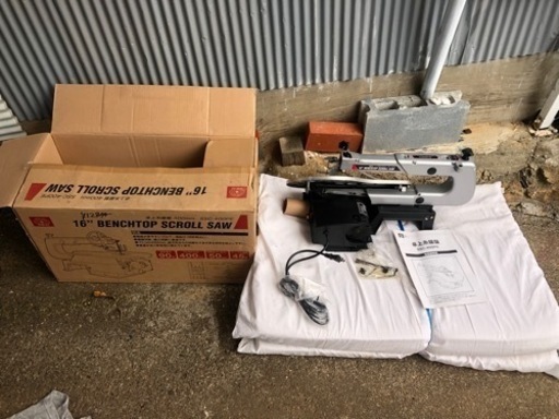 【決定】藤原産業　卓上糸鋸盤４００ｍｍ　ＳＳＣ−４００ＰＥ　新品未使用