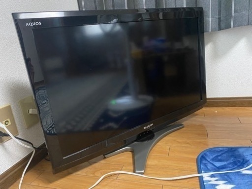 液晶テレビ