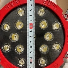 新品★LEDヘッドライト LEDワークライト 作業灯 丸目 ランクル グロム GROM ジムニー 投光器 フォグランプ　クロカンの画像