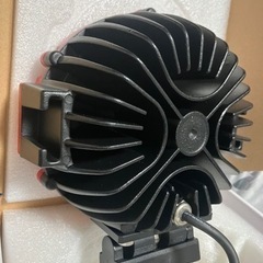 新品★LEDヘッドライト LEDワークライト 作業灯 丸目 ランクル グロム GROM ジムニー 投光器 フォグランプ　クロカンの画像