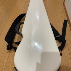 ヴァイオリンケース　バイオリンケース　白の画像