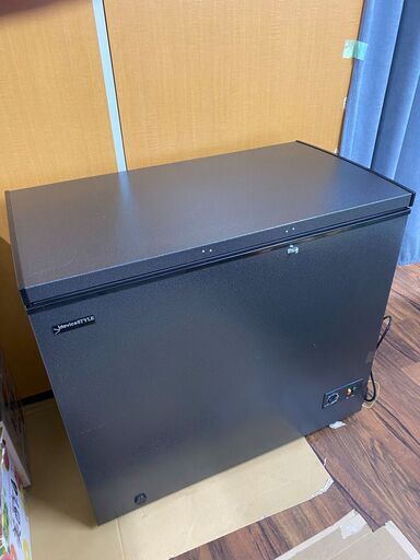 【店頭引き取り限定】DEVICESTYLE　ノンフロン冷凍庫　CDF-200A-HD　上開き式冷凍庫200L