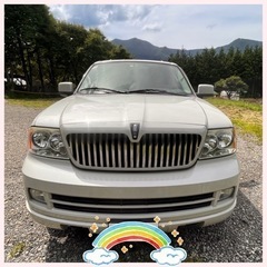 左外車 ハンドル 4WD リンカーン ナビゲーター スタッドレスタイヤの画像