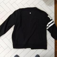 ネスタブランド　カーディガンの画像