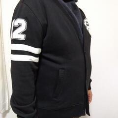 ネスタブランド　カーディガンの画像