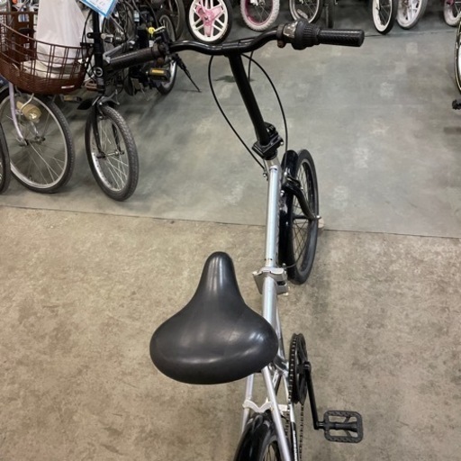 【2968】折り畳み　20インチ　後タイヤ新品　8,300円（防犯・税込）
