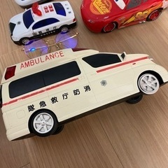 大型　定番車おもちゃセット　の画像