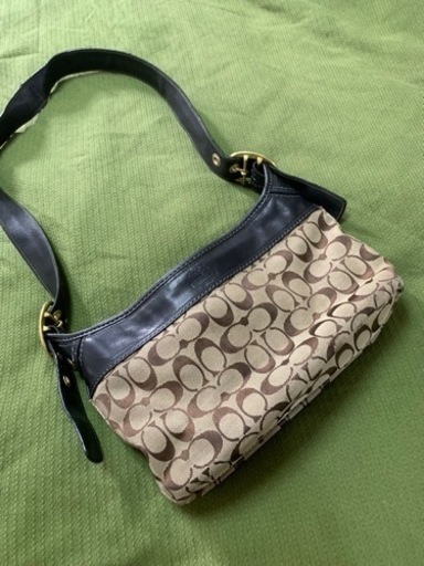 coachショルダーバッグ