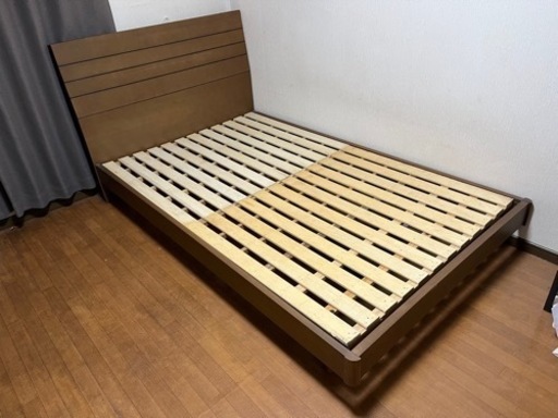 セミダブルベッド