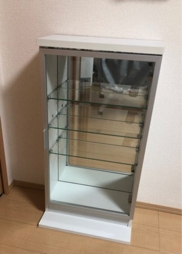 コレクションケース　ガラス　棚
