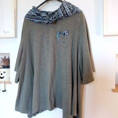 noannu スカーフ付きＴシャツ　4Lサイズ