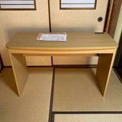 学習机　綺麗です