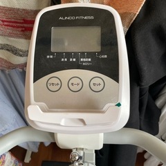 無料でお譲りします:アルインコ　静音フィットネスバイクの画像
