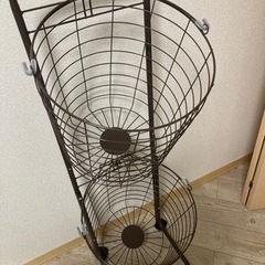 お譲り先決まりました　定価5500円　ランドリーバスケット　洗濯カゴ