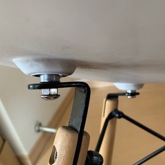 白い椅子の画像