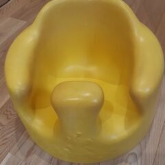 (予約済)テーブルつきバンボ　イエロー