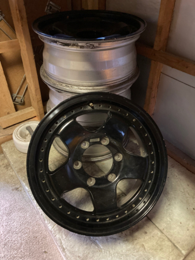 16インチ　６穴   ４本セット