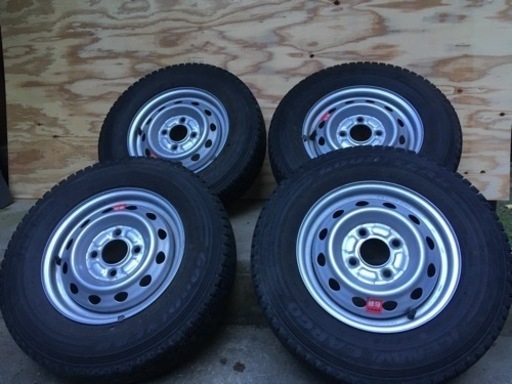 【中古_スタッドレスタイヤ】GOODYEAR/145R12ホイル付き４本セット