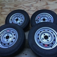 【中古_スタッドレスタイヤ】GOODYEAR/145R12ホイル...
