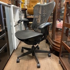 【売約済み】ハーマンミラー　Herman Miller ミラチェア　 オフィスチェア　OAチェア　デスクチェア　デスクワーク　リモートワーク　パソコン椅子　キャスターチェア　高級　デスク椅子　 検　V2 ランバーサポート　ハイバックチェア　Mirra 2 Chairs ミラ2チェア　アーロンセイル　アーロンチェア　黒　ブラックの画像