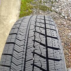 スタッドレスタイヤ　BRIDGESTONE  VRX　4本　バリ山　値下げの画像
