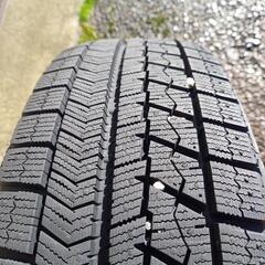 スタッドレスタイヤ　BRIDGESTONE  VRX　4本　バリ山　値下げの画像
