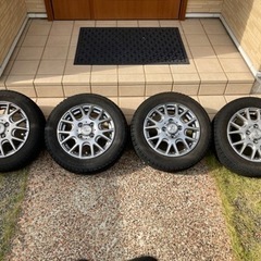 ホンダ　ライフ　スタッドレスタイヤ