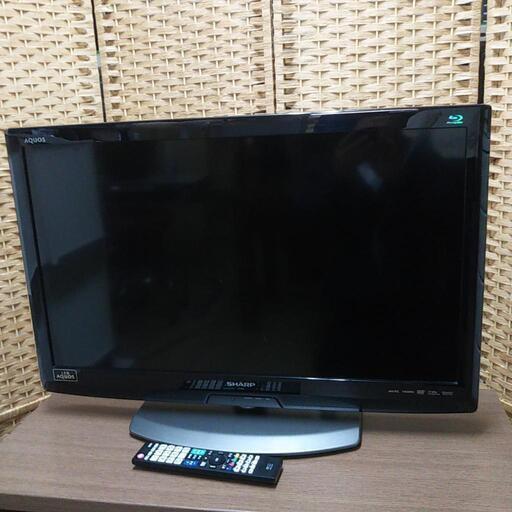 ３２型テレビ・台付き