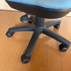 デスクチェア　椅子　オフィスチェアの画像